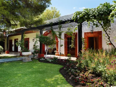 Hotel El Farol